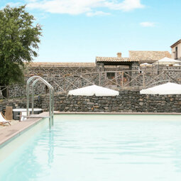 piscina da castagneto